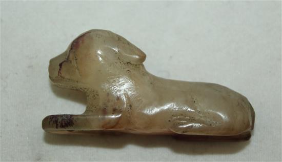 Two Chinese jade figures, a bowenite figure and a coral figure, 4.4cm